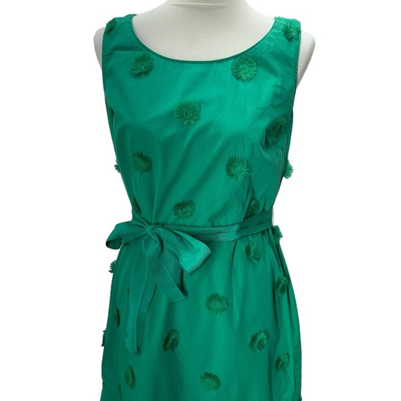 TALBOTS FLOWER APPLIQUE FIT-AND-FLARE DRESS - Picture 3 of 10